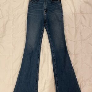 Abercrombie & Fitch Women's LONG Flared Jeans